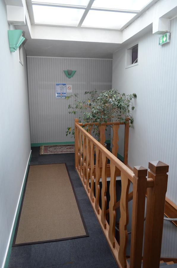 Hotel Au Chateau Blanc Saint-Aubin-lès-Elbeuf Екстериор снимка