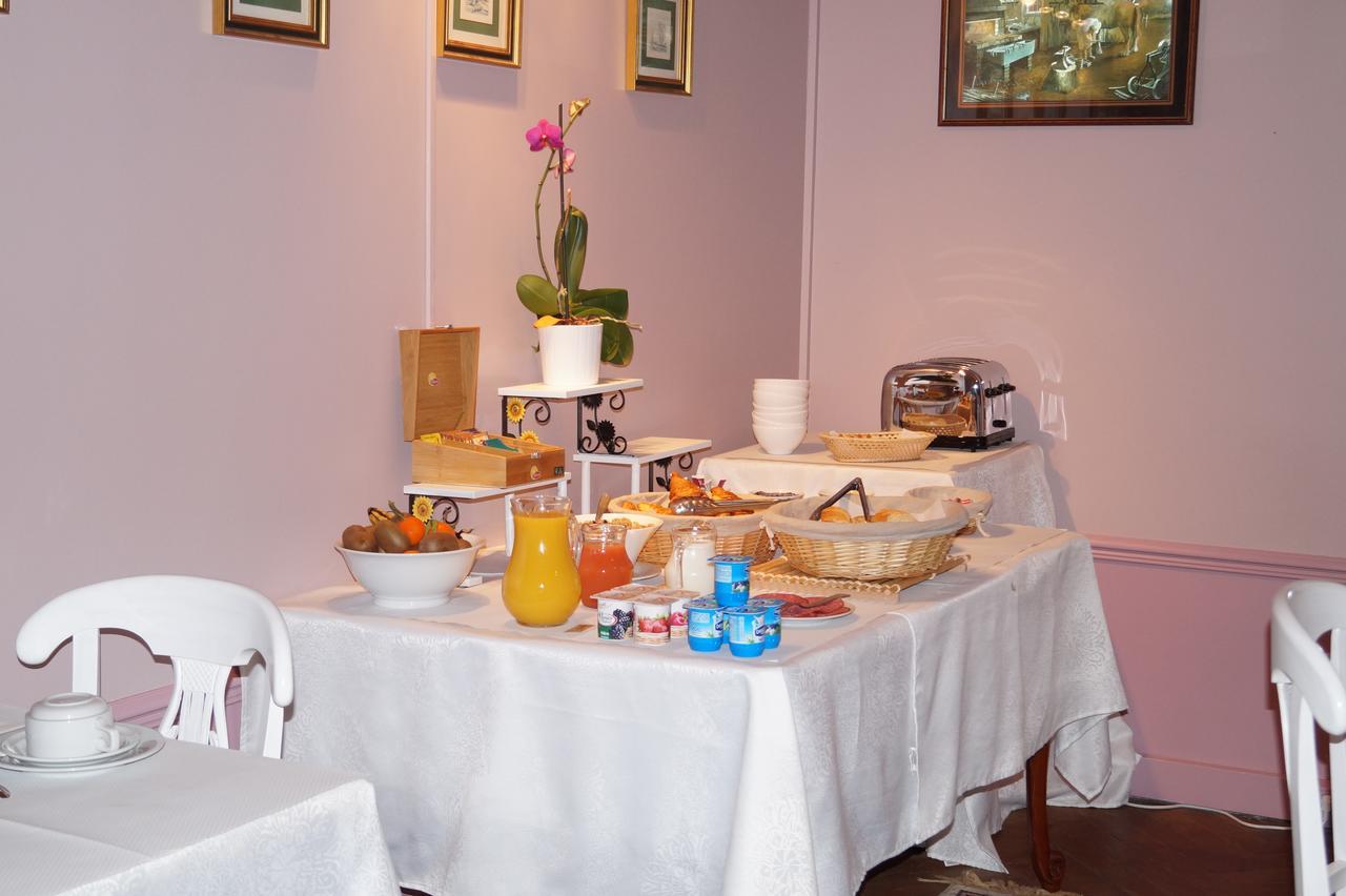 Hotel Au Chateau Blanc Saint-Aubin-lès-Elbeuf Екстериор снимка